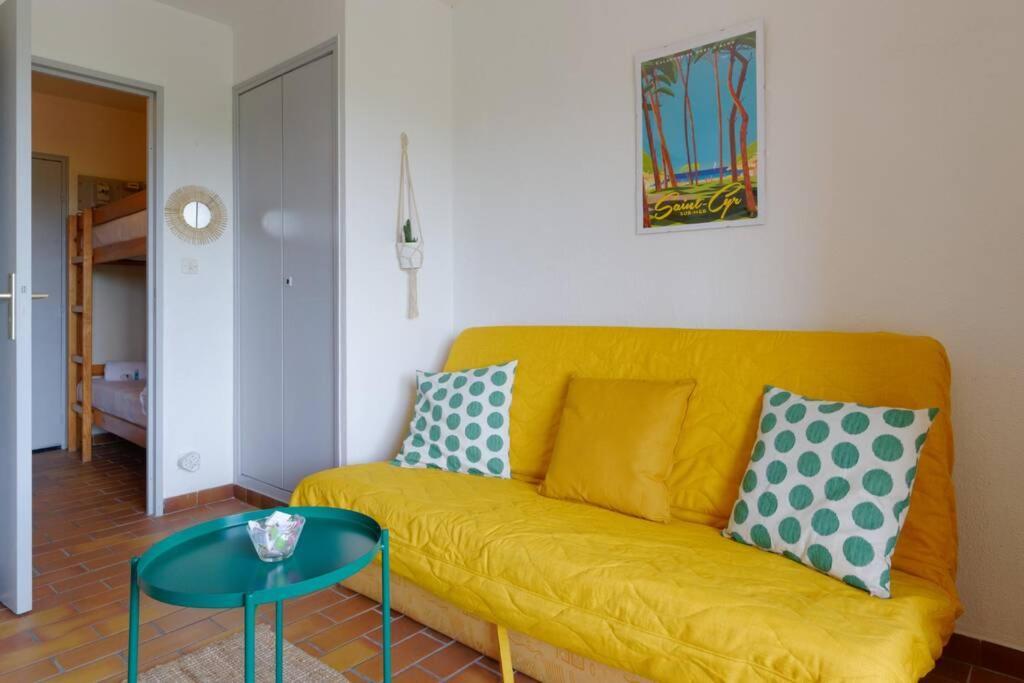 St-Cyr - Studio Avec Balcon, Vue Mer Et Proche Plage Apartman Saint-Cyr-sur-Mer Kültér fotó